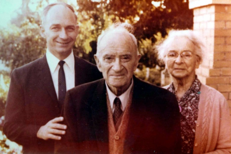 Jamieson, Ray, Willie & Elisabeth.jpg