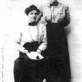 Miller Nettie, Inez London