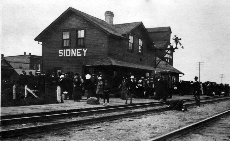 MB Sydney Railway Station