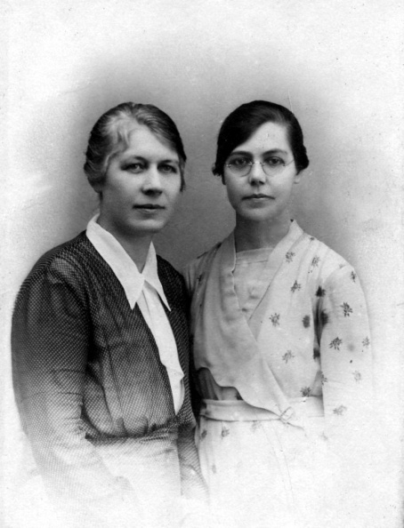 Morris, Alice & Vivie Hawse _.jpg