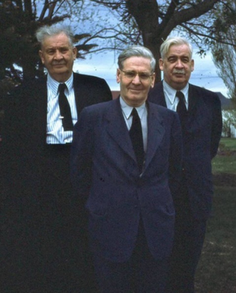 The three Jardine brothers were long-time overseers in the North Central states.
Walter served in N. Dakota, Jim in Minnesota and Nicol in Wisconsin.
That area became widely known as “Jardine territory”.
When Nicol Jardine died, there were about 1,340 people present and 220 cars in the funeral procession. Jardine Bros _.JPG