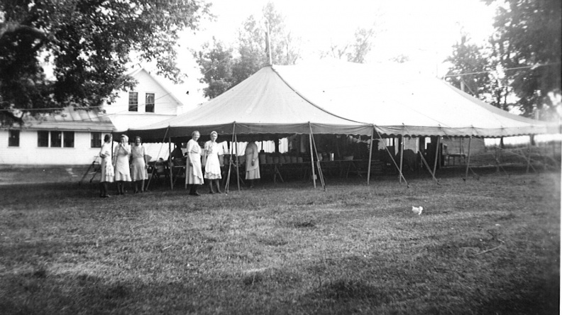 Typical Convention Tent with side flaps down.
Carsonville, MIchigan Dining Tent
Convention Mtg Tent Typical #5.jpg