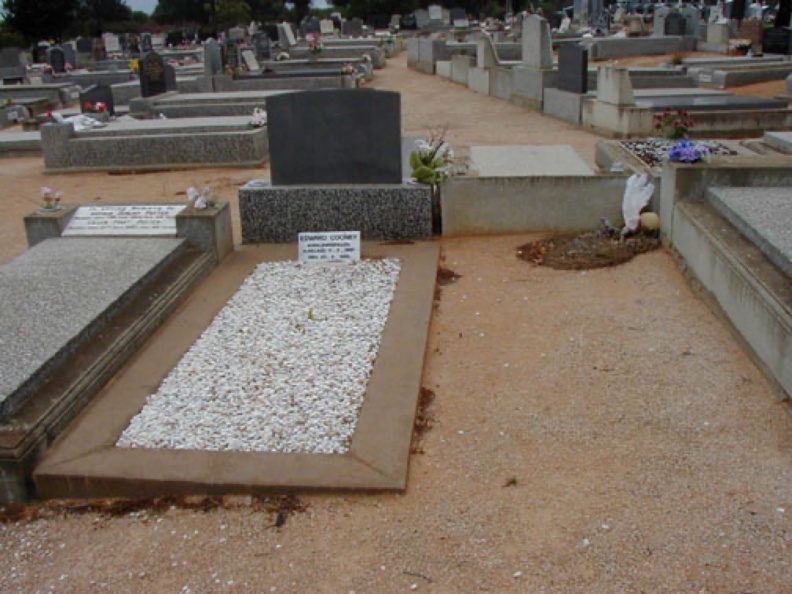 Edward Cooney's Grave.
Cooney was 61 years old when he was excommunicated in 1928.
He had been preaching in the Sect for 27 years.
He died in 1984. Cooney, Edward - Grave x4.jpg