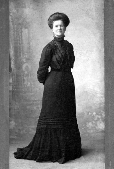 Mary Elizabeth (Cooney) Boyton Smith, sister of Edward Cooney, married to Rev. Sidney Boyton Smith.
Read about them at: http://www.tellingthetruth.info/workers_early/cooneyed2.php
Cooney, Mary E. x4.jpg