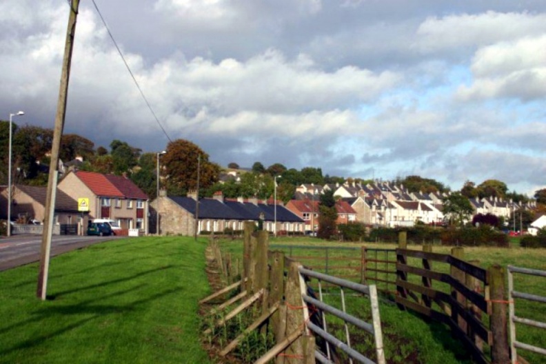 Queenzieburn Village   