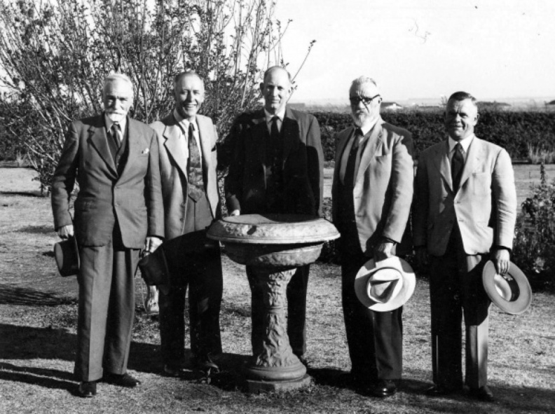 Absolom, Gee; Fred Scholtz, Hugh Breen, Andy Robb, Jimmy Johnston  