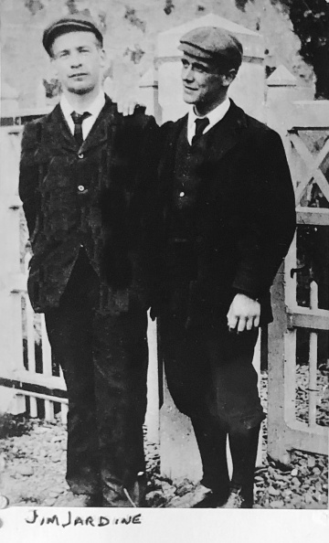 Jim Jardine was one of 3 brothers who preached in North America.
The three Jardine brothers were long-time overseers in the North Central states.
Walter served in N. Dakota, Jim in Minnesota and Nicol in Wisconsin.
That area became widely known as “Jardine territory”.
Jardine, Jim Young .jpg