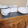 24 Chamberpot & basin